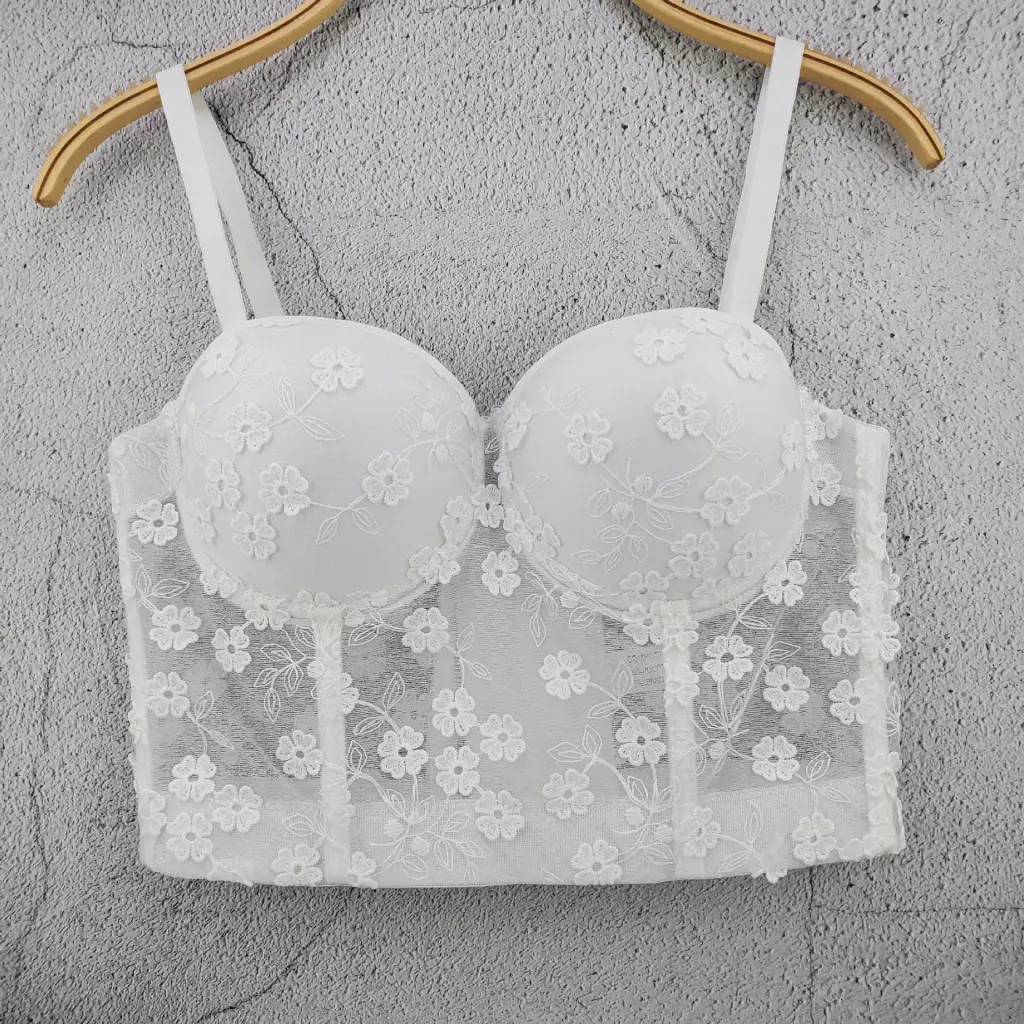 Inner Flower Lace Solid Color Vest Vest Top Four-leaf Flower Spring And Summer Small Sling - White