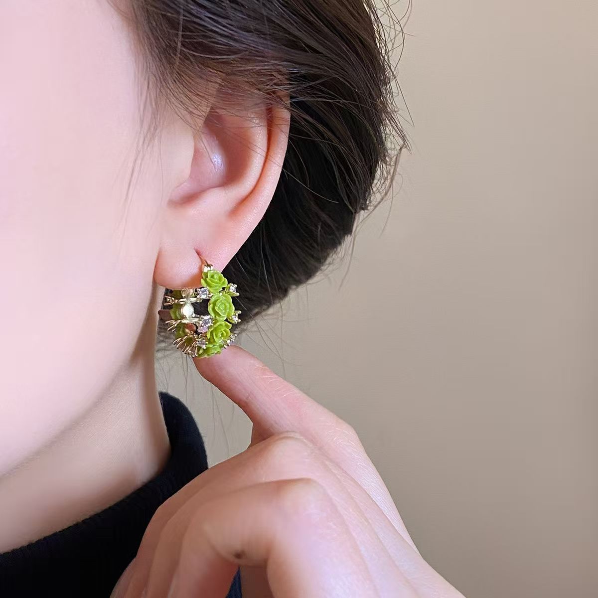 2026 Dopamine Floral Zircon Hoop Earrings For Women, Luxury High-End Unique Beautiful Fashion Statement Stud Ear Jewelry