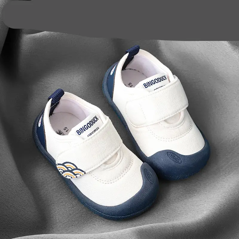 Male Spring And Summer Soft-soled Cotton Cloth 0-1-3 Years Old 2 Female Infants Can Not Lose Shoes
