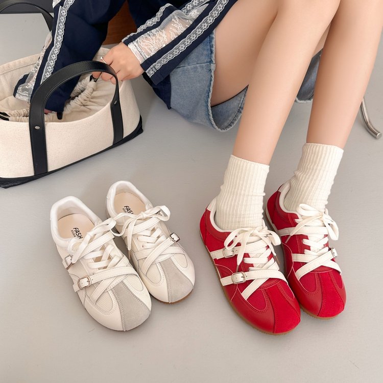 Retro Versatile Thick Soled High Rise German Training Shoes For Women, New Spring And Autumn Matching Skirt, Low Top Forrest Board Shoes