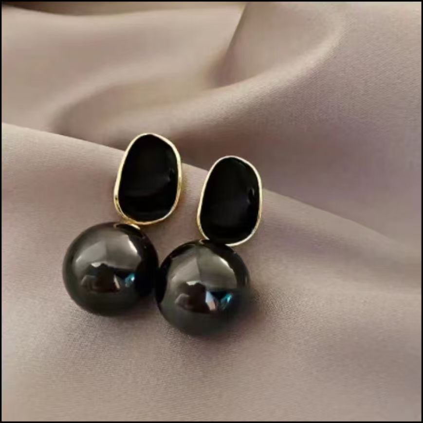2026 New Pearl Earrings, Elegant Face-Slimming Chinese Style Women Jewelry