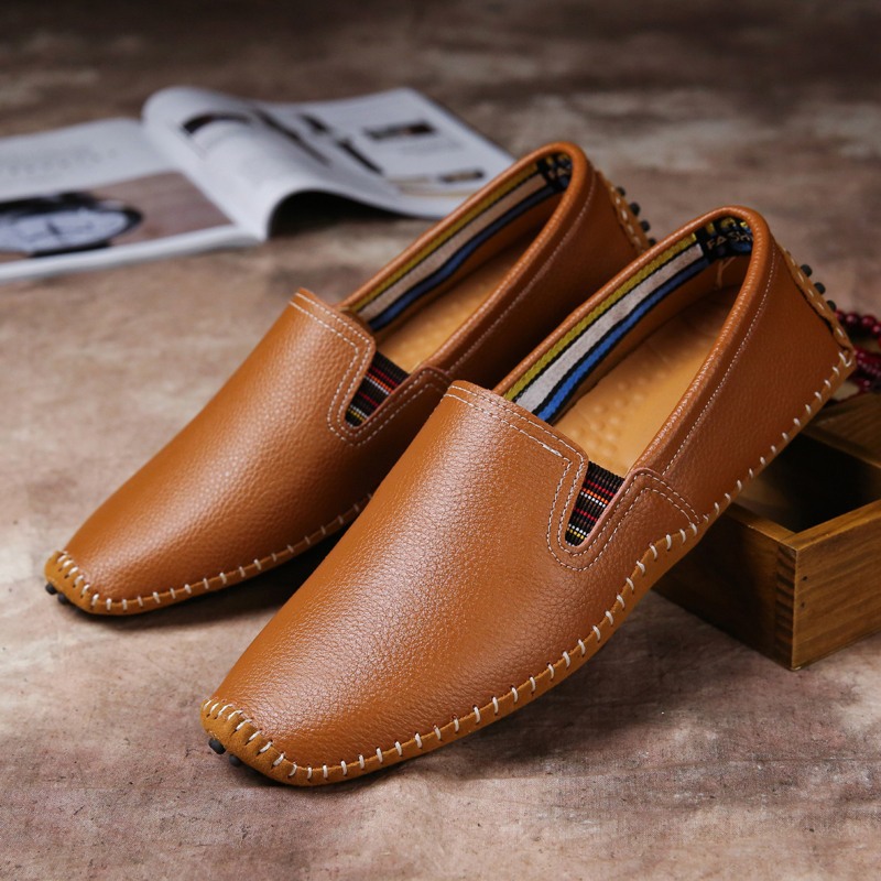 Title 7, Flat foot casual shoes