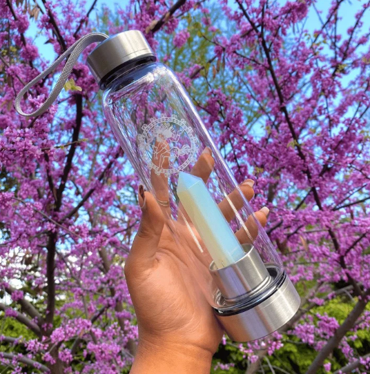 Natural Opalite Crystal Water Bottle – Glass Bottle with Bamboo Lid