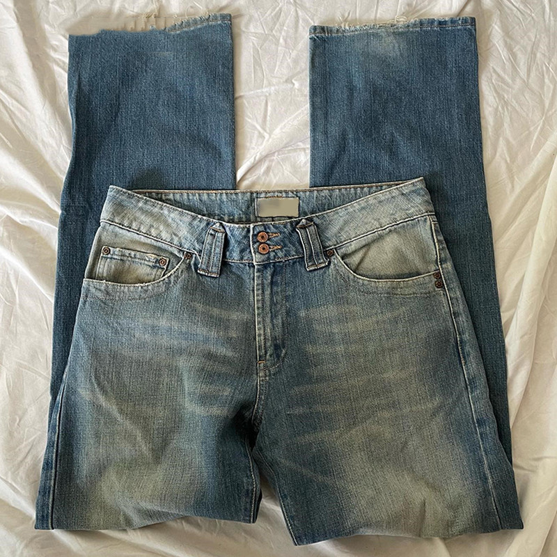 Title 3, Jeans dritti alla moda blu chiaro, perfetti per...