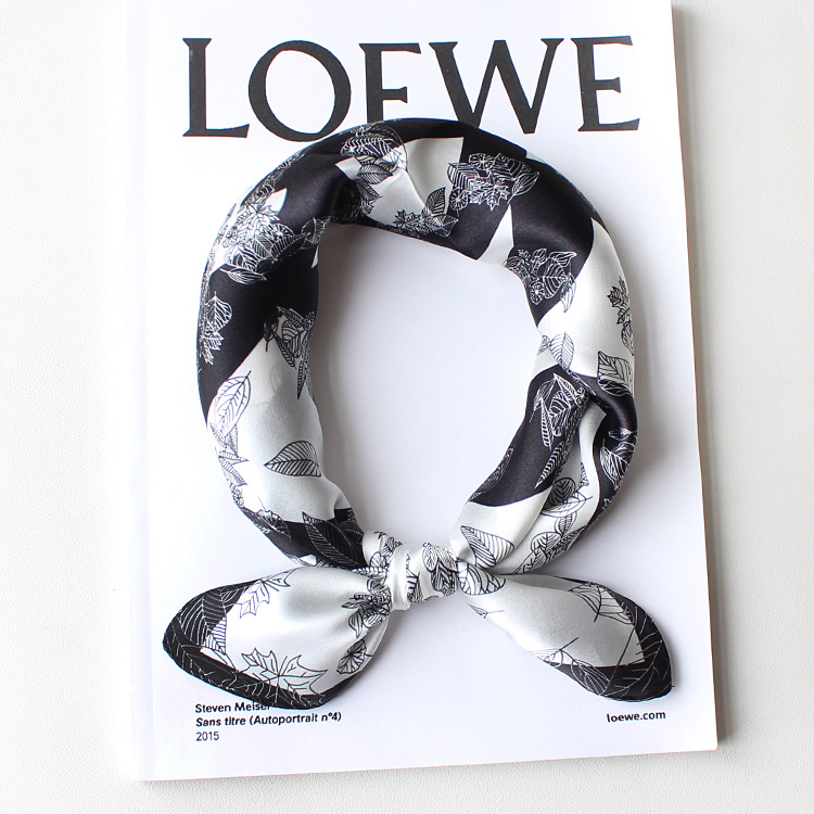 New Mixed Flower Shape Korean 53cm Silk Scarf