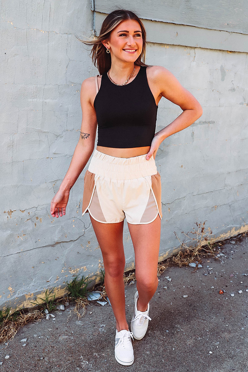 Title 7, Shiying Patched Apricot Split High Waist Shorts...