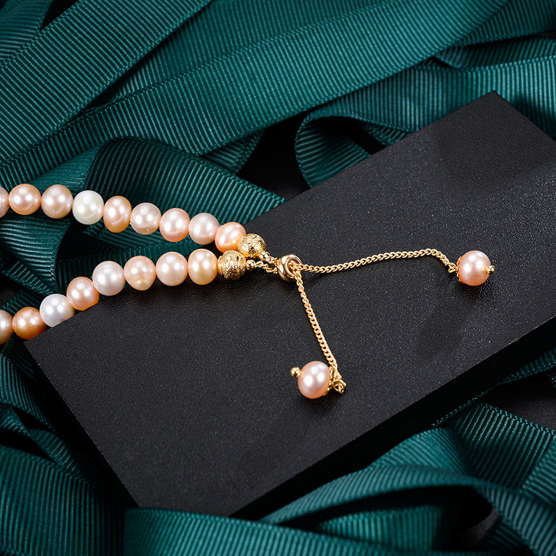 European And American Vintage Classic Metal Pearl Bracelet