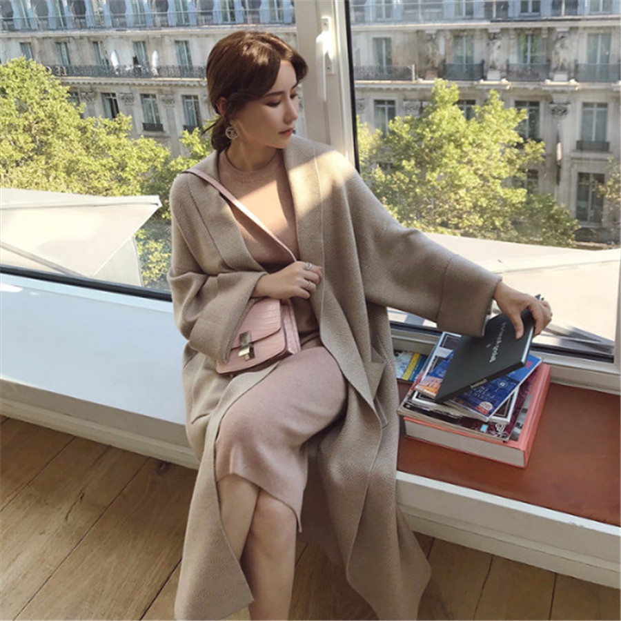 Buy Women's Clothing Online | Buy Trending Dresses for Women