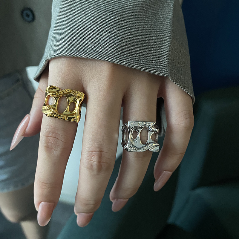 Fashion Creative Design Sense Hollow Square Ring Women