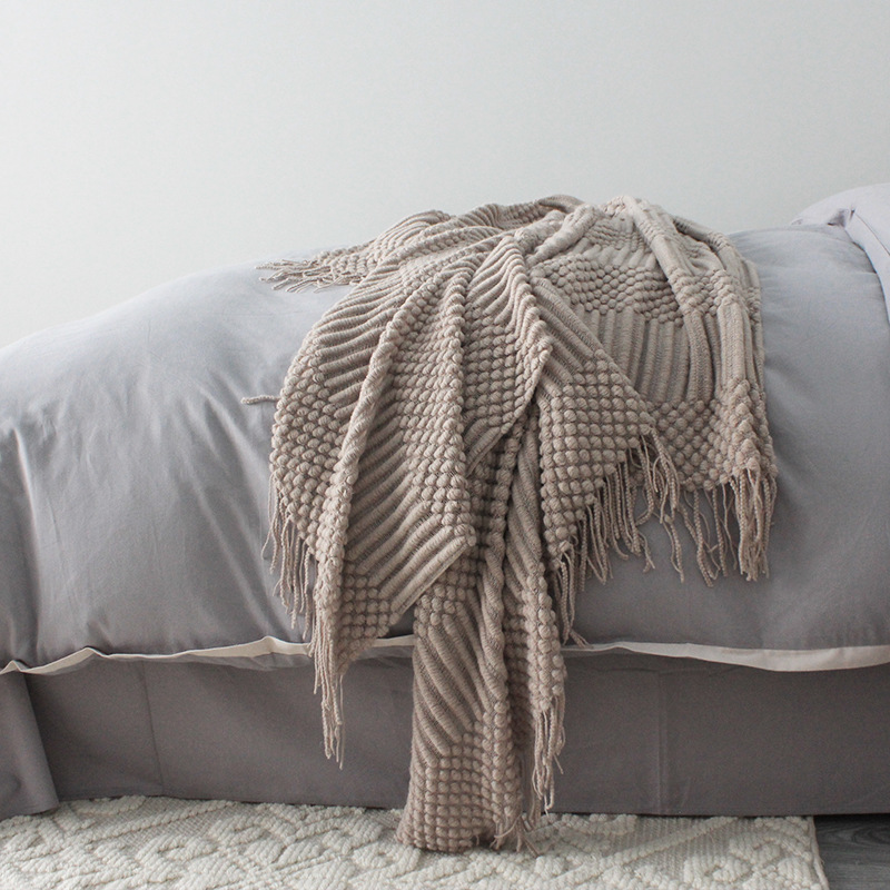 Title 5, Nordic Style Knitted Solid Color Blanket