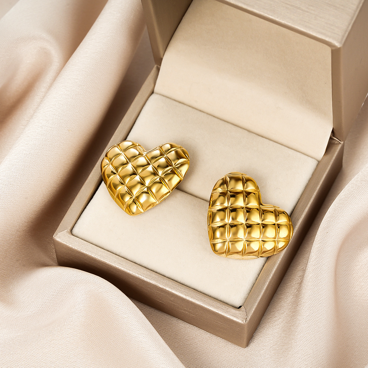 Style 53-1 Pair preview