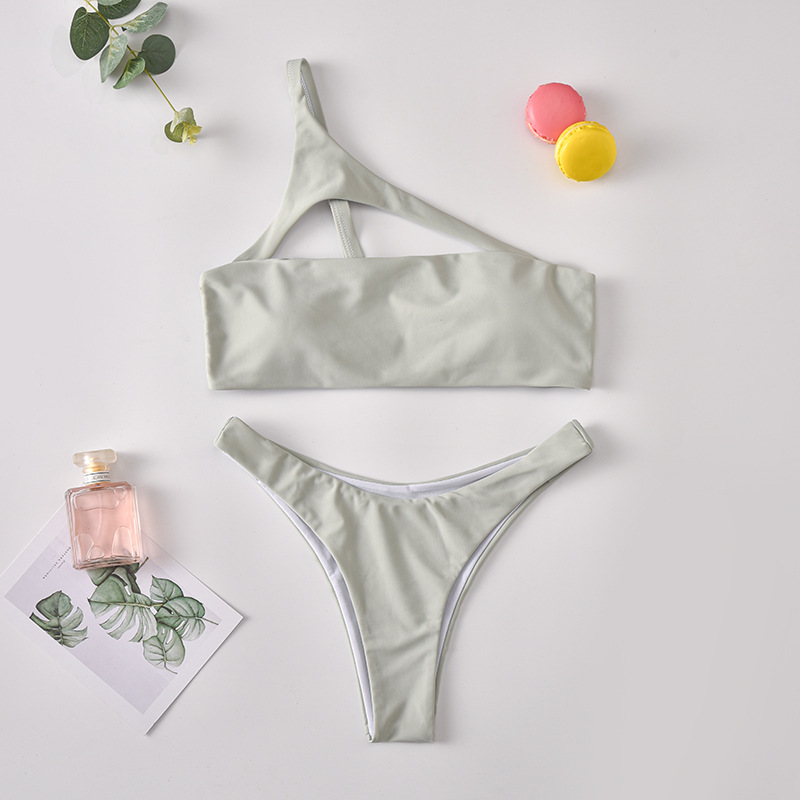 Title 5, Soft Green Bikini Set