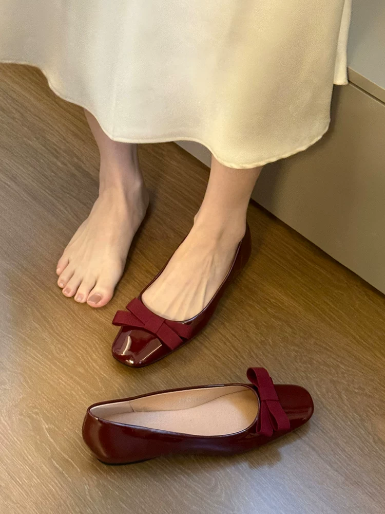 Bow Low-Cut Flats, picture 2 of 5