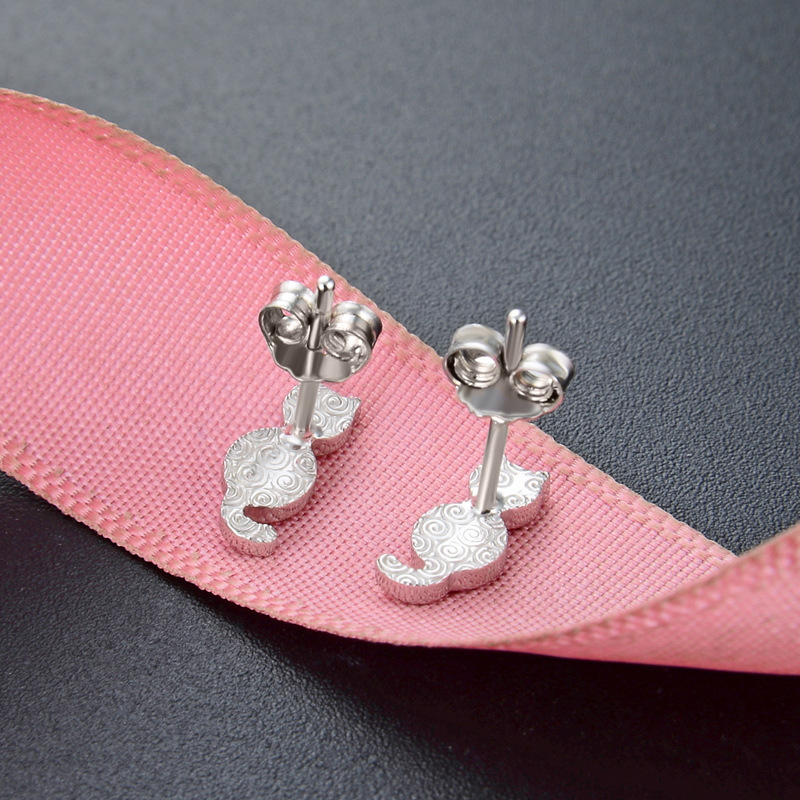 Personalized Cute Polished Kitten Stud Earrings
