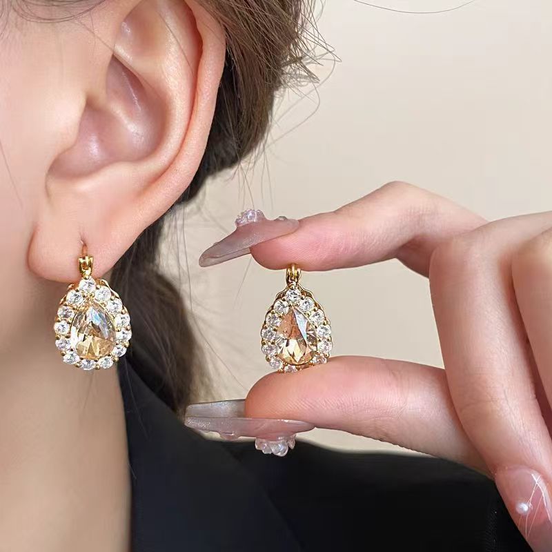ต่างหูหุ้มหูเพชร Zircon หยดน้ำ สองด้าน