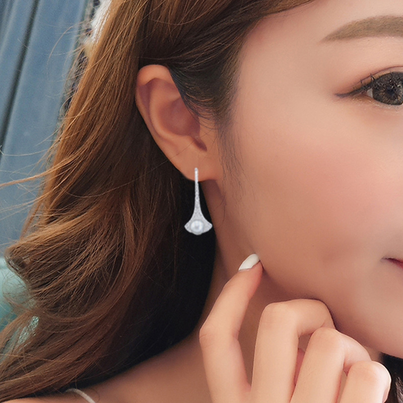 European And American Sterling Silver Needle Creative Tapered Rhinestone Light Luxury Long Pearl Earrings