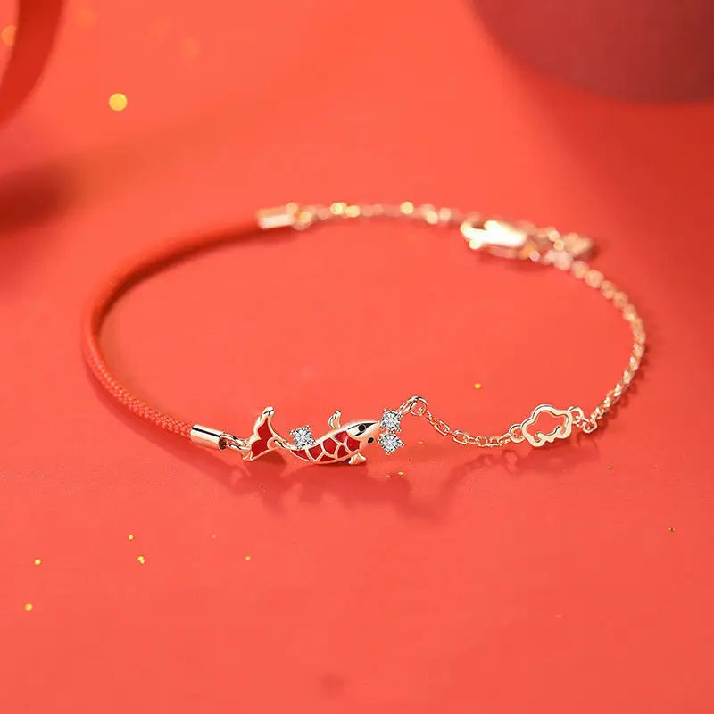 Female Lucky Koi Red String Bracelet Ornament