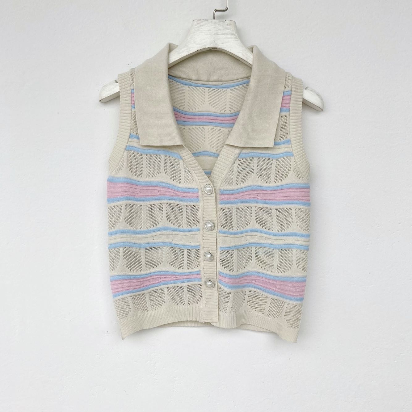 Heavy Jacquard Lapel Knitted Vest Top