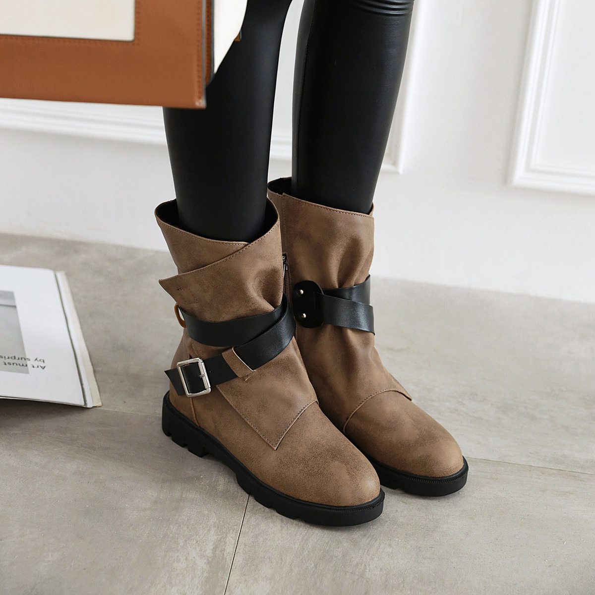 Casual Fashion Handsome Belt Buckle Rider Boots