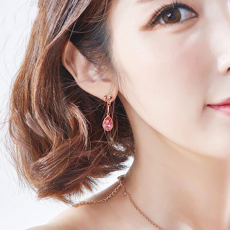 European And American Rose Flower Earrings Are Fashionable And Simple