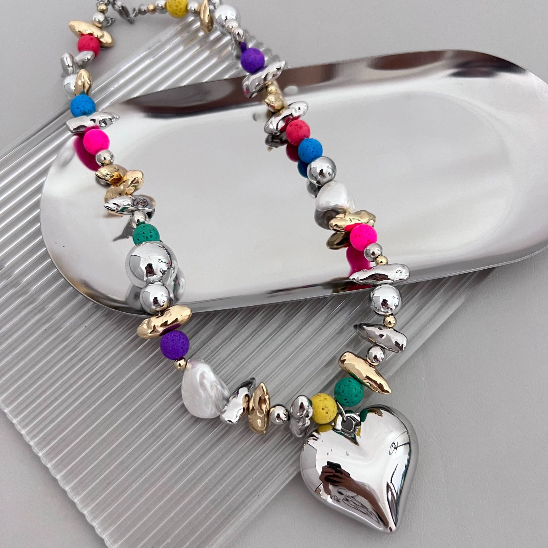 Title 3, High-grade Heart-shaped Colorful Beaded Necklac...