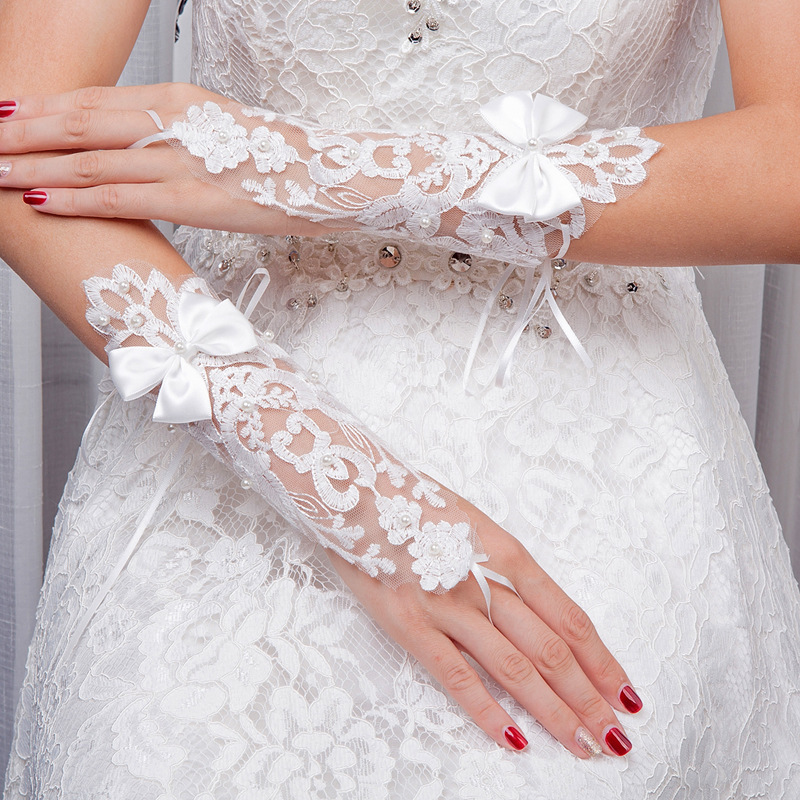 Title 4, Wedding Gloves Mid-length Lace Bow