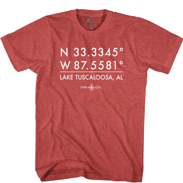 Title 2, Tuscaloosa Lake GPS Koordinaten T-Shirt. Perfek...