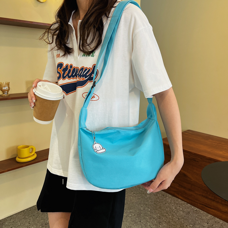 Title 6, One Shoulder Bag Simple Solid Color Dumpling Vi...