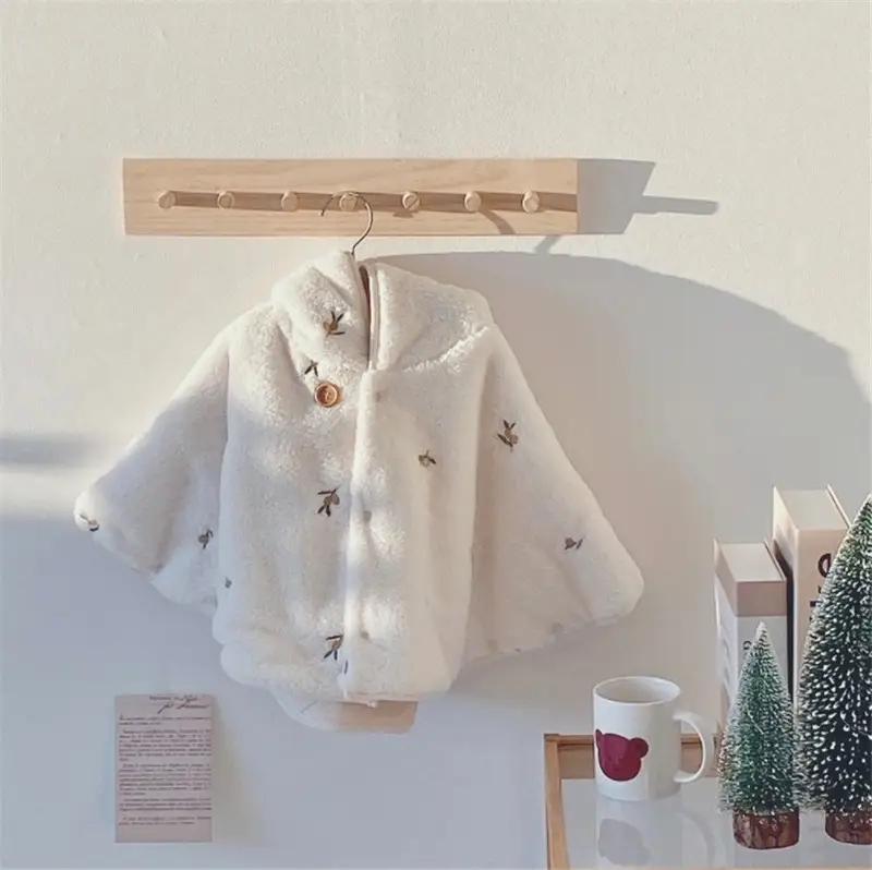 Baby Embroidered Hooded Warm Coral Fleece Cape