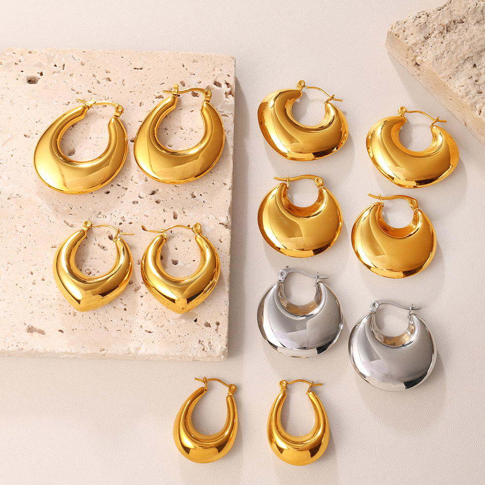 Fashion Exaggerated Metallic Gold Earrings, Simple & Versatile C-Shaped Half-Round Hoop Earrings - Image 1