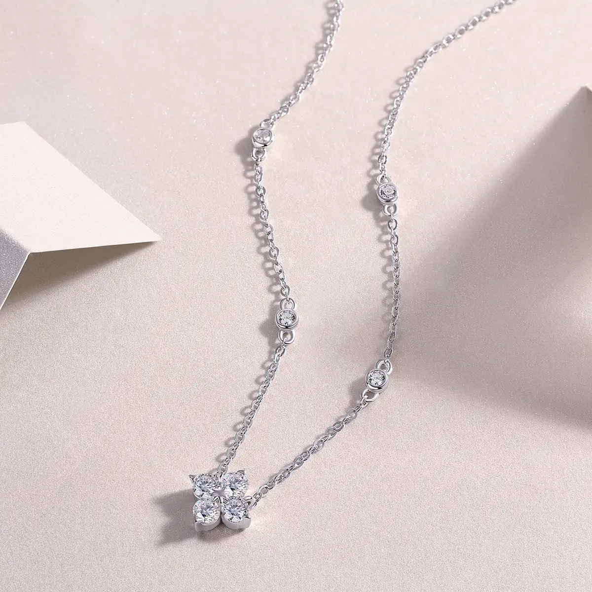 1Sweetheart Halo - A Fashionable And Luxurious Diamond Jewelry Pendant Set With 2-carat Moissanite S925 Sterling Silver And Platinum Plating Prohibit TikTok sal
