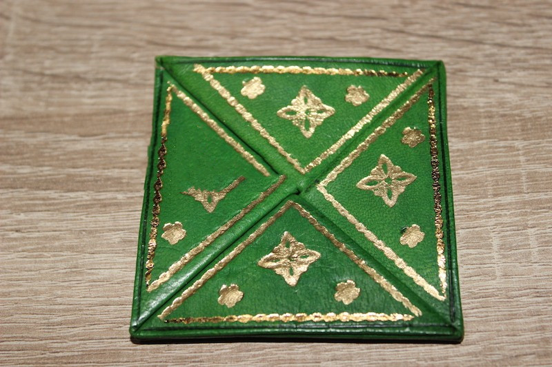 Sheepskin Folding Coin Purse, picture 2 of 12