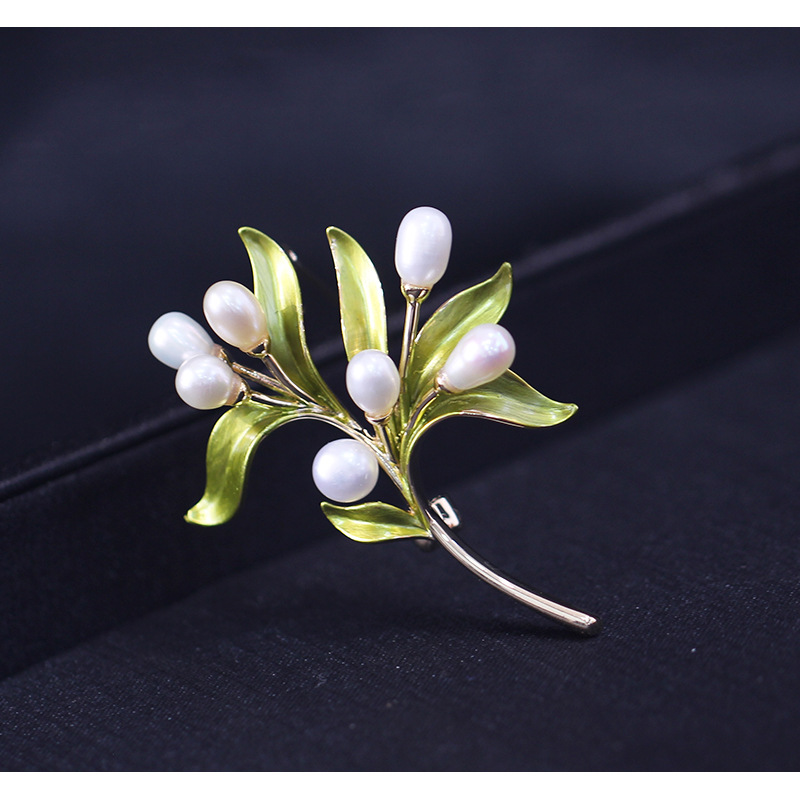 Title 1, Natural Freshwater Pearl Olive Branch Brooch Gr...