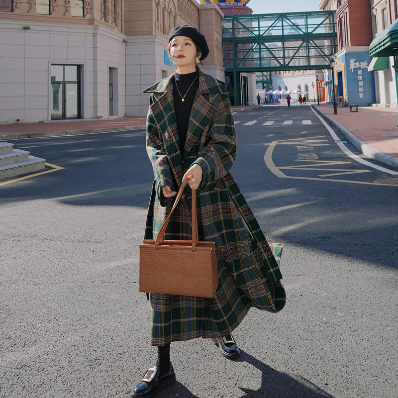Women's Autumn And Winter New Temperament Long Woolen Plaid Coat Jacket