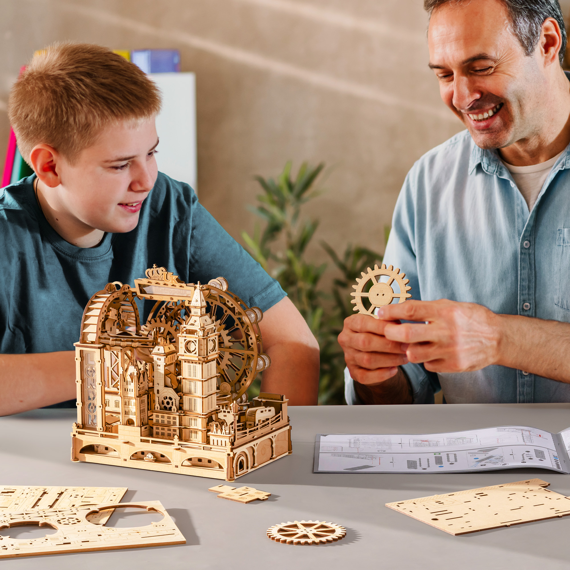 ROKR Marble Run London City 3D Puzzle view 3