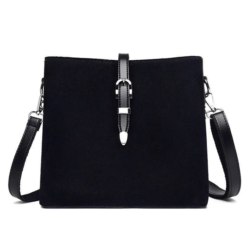 Stylish One Shoulder Diagonal Bag - Black