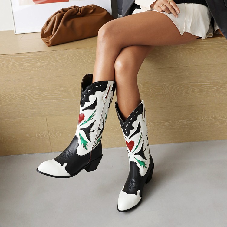 Women's Vintage Embroidered Pointed Boots