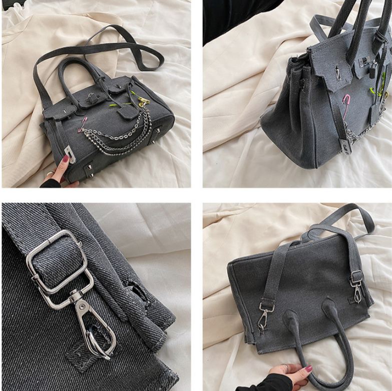 Title 7, Kleine Retro-Tasche aus handgefertigtem Denim i...