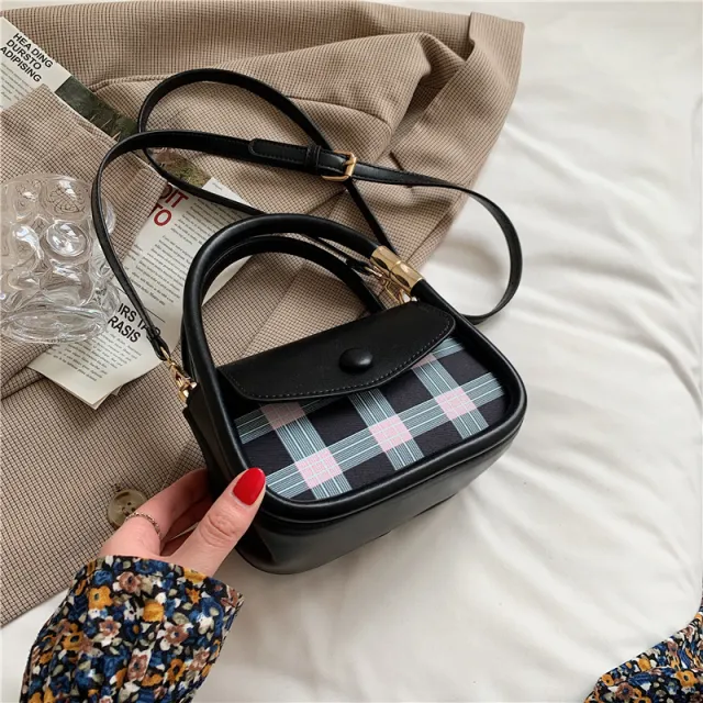 Women's Temperament Fashionable And Versatile Handbag Shoulder Crossbody Bag Black - Shop at LoveMi