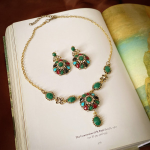 Zircon Square Bow Necklace Earring Set