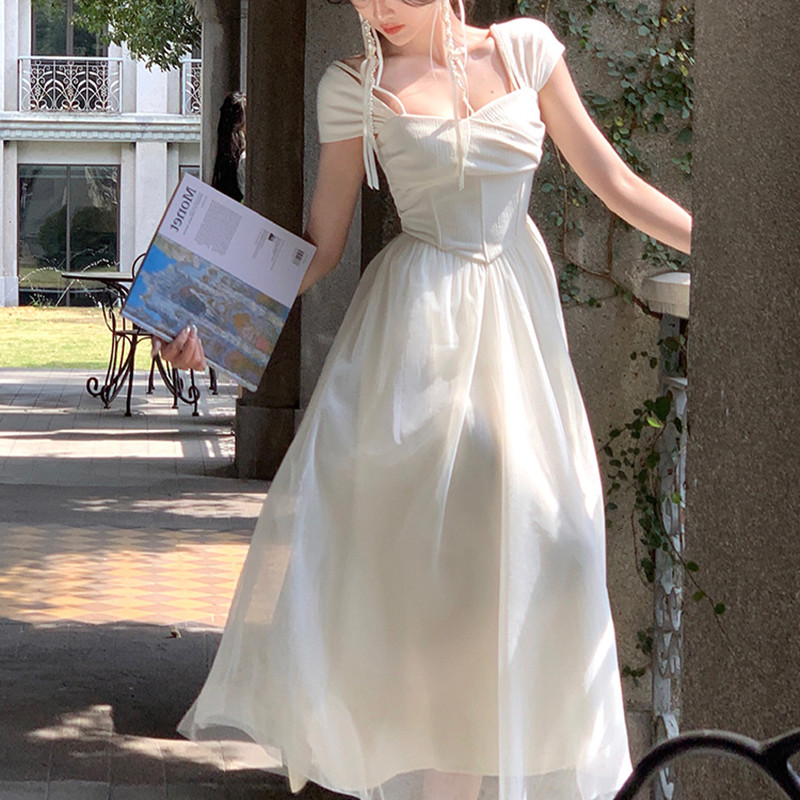 Gentle One-shoulder Two-wear Dress Design