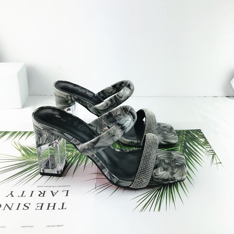 Sandals And Slippers Women's Outer Wear Summer Fashion Word Square Head