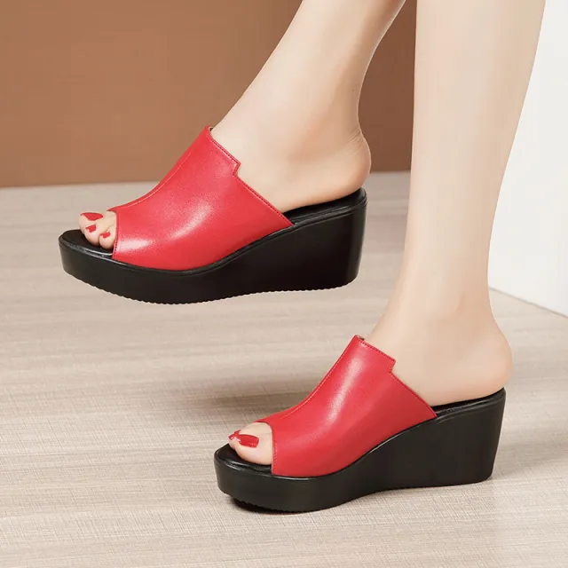 New Sponge Cake Thick Bottom Fish Mouth Slippers Red - Shop at LoveMi