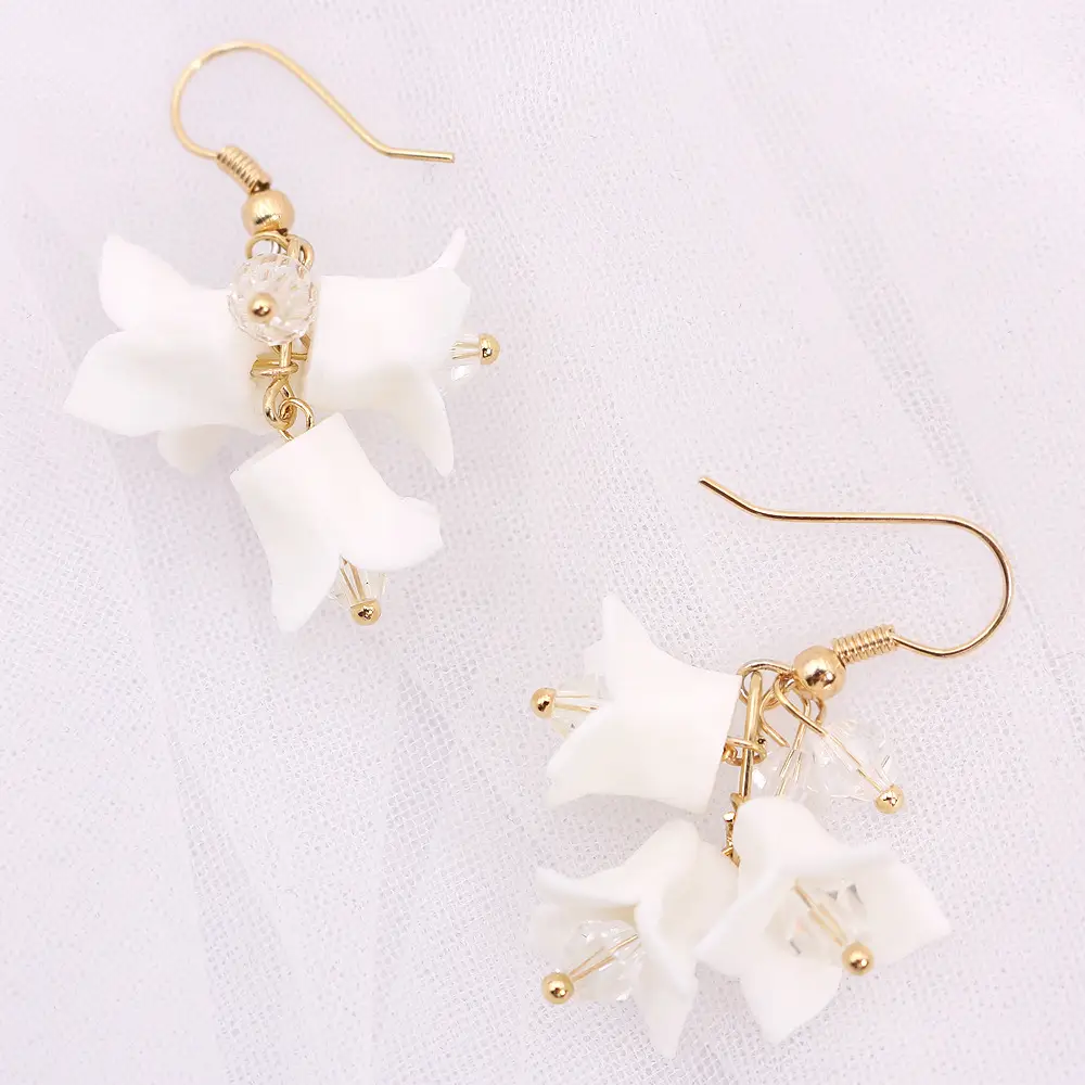 Handmade White Ceramic Flower Elegant Simple Earrings