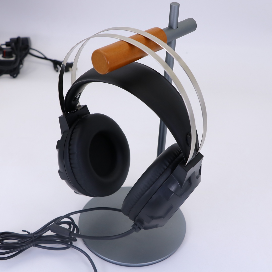 Wired Over-ear Headphones For Computer 30