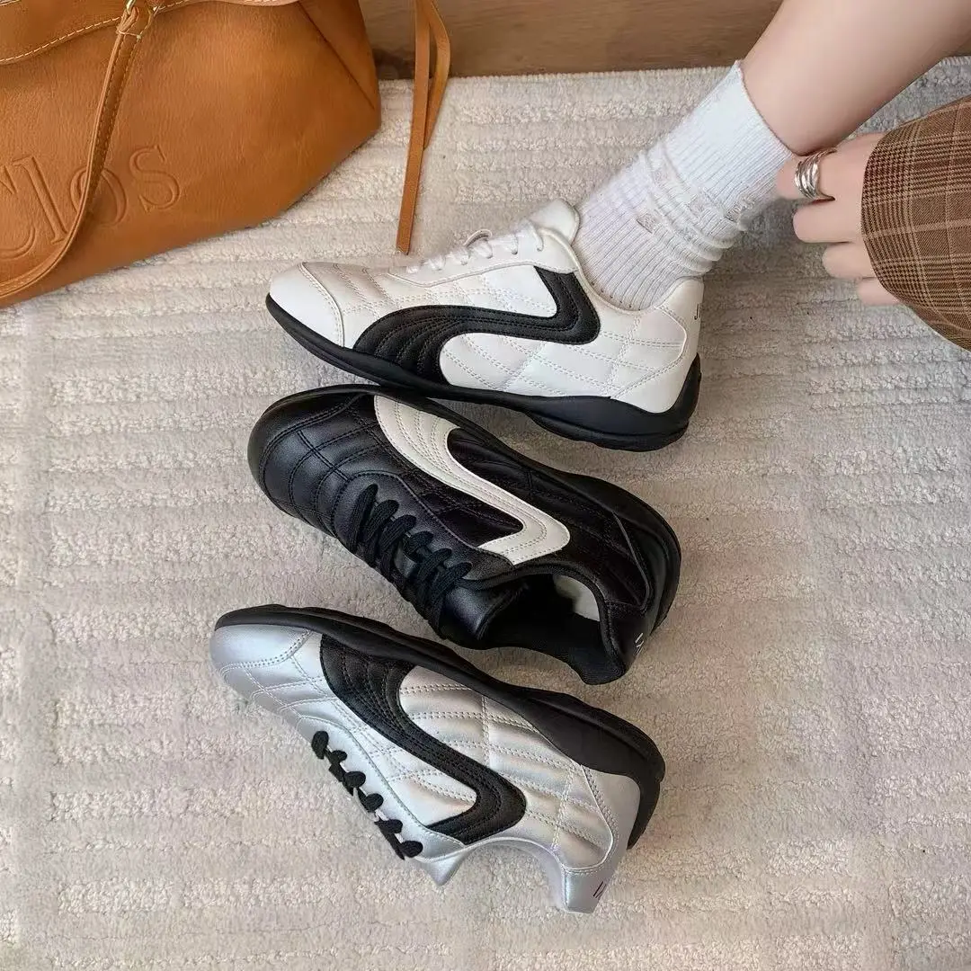 Women Y2K Diamond Quilted Retro Football Style Sneakers, Color Block Curved Side Stripe Lace Up Soft Flat Sole Casual Street Wear Trainers