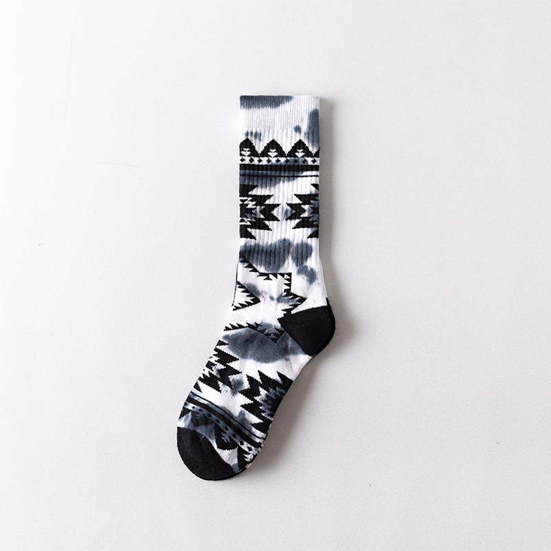 Title 2, Tube Socks Street Fashion Basketball Socks