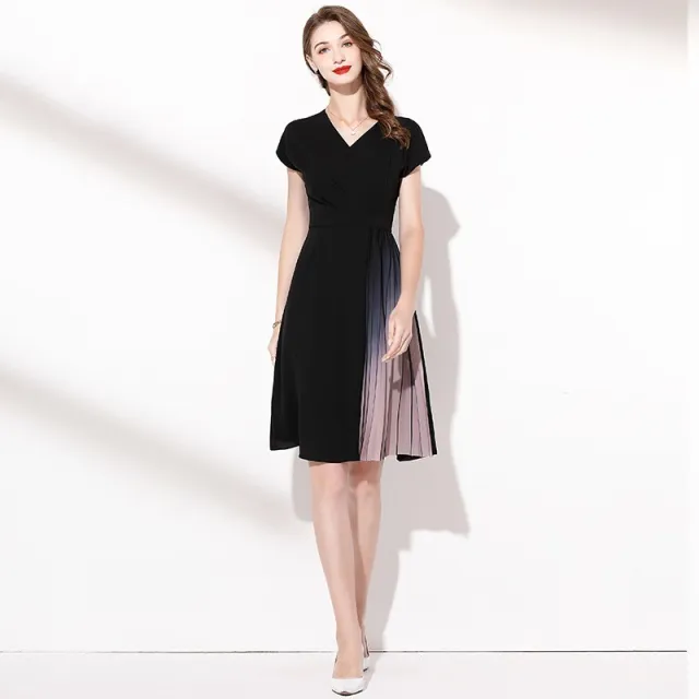 Slim Gradient Pleated Patchwork Black Dress Black - Shop at LoveMi