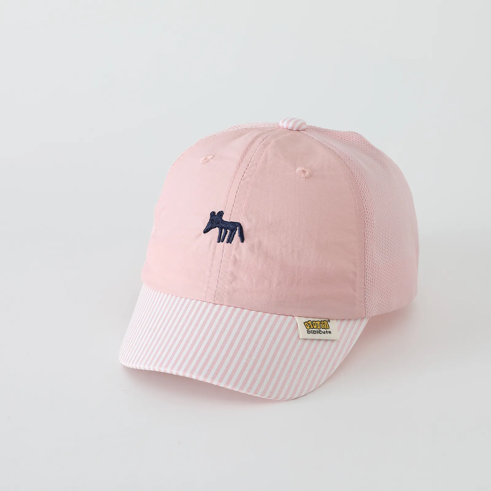The New Men's And Women's Embroidered Fox-patterned