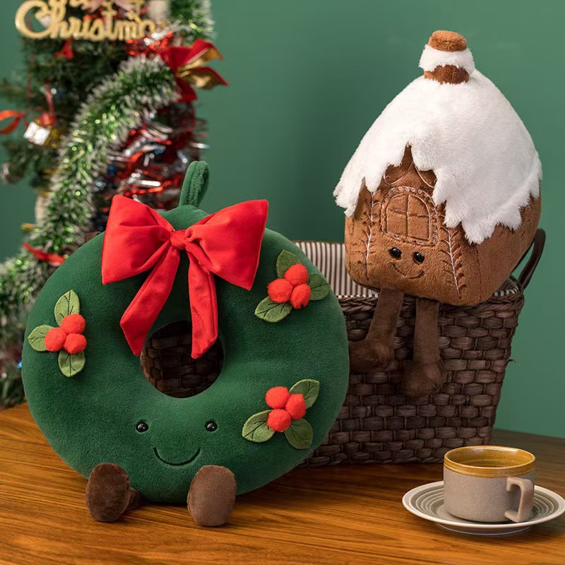 Set de jucării de pluș de Crăciun, pernă decorativă drăguță în formă de coroană de Crăciun, păpușă de pluș în formă de căsuță din turtă dulce, decorațiuni de